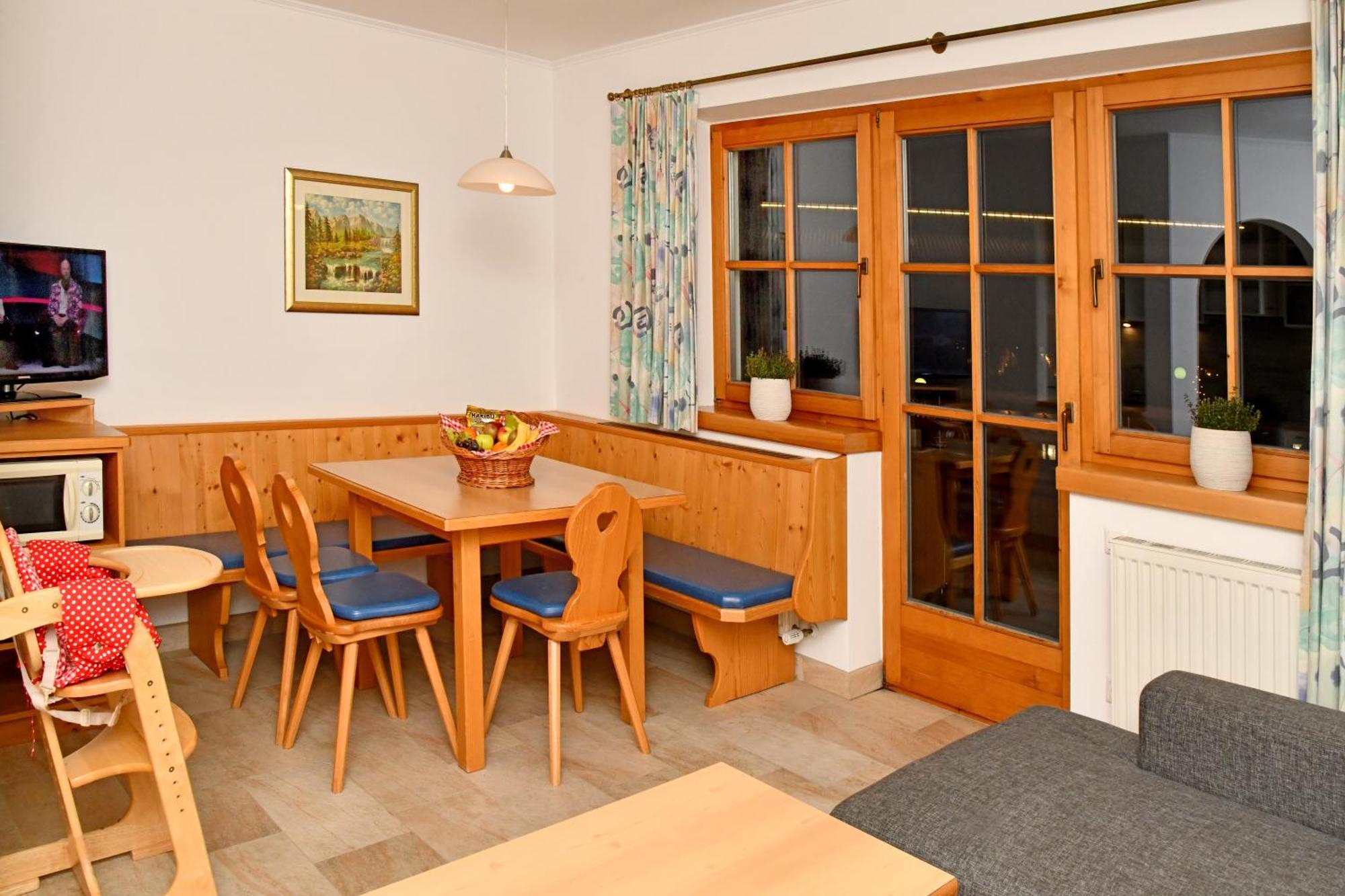 Appartements Neben Der Gondelbahn - Haus Sued Brixen im Thale Exterior foto